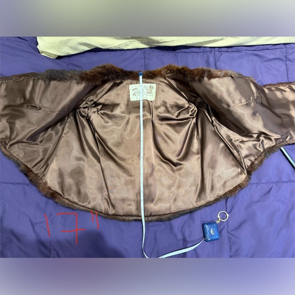 Mink Fur Stole - Picture 6 of 10